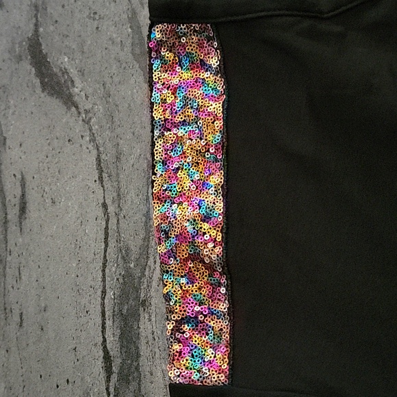 Lane Bryant Multi Color sequined shoulder long sleeve top black size 18/20 NWOT - Picture 7 of 11